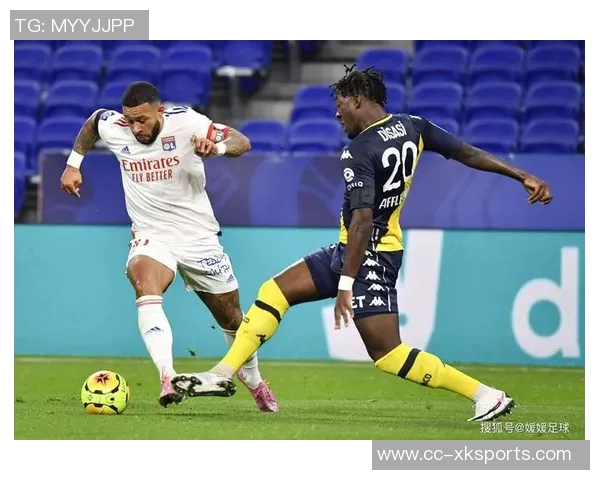 法媒报道谢尔基现场助威老东家里昂对阵尼斯比赛盛况